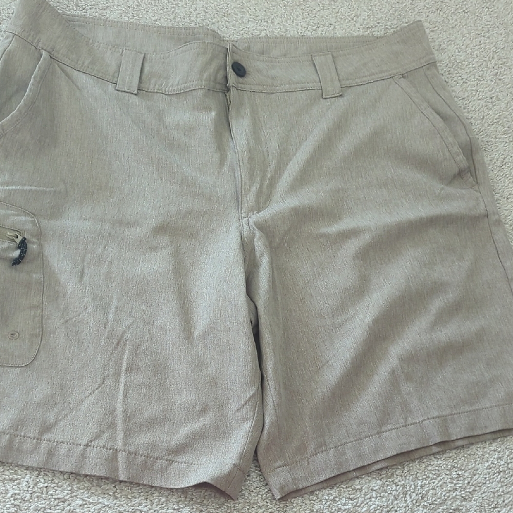 Magellan Outdoors Tan Cargo Shorts Lightweight Hiking